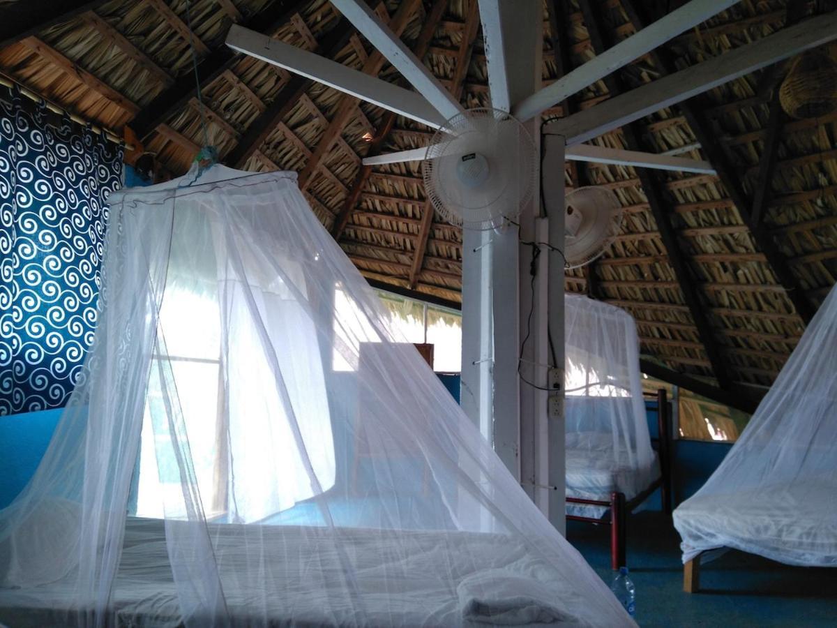 Balamjuyuc Cabanas Y Ecohostel Santa María Tonameca エクステリア 写真